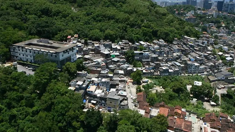 Tavares Bastos, Catete