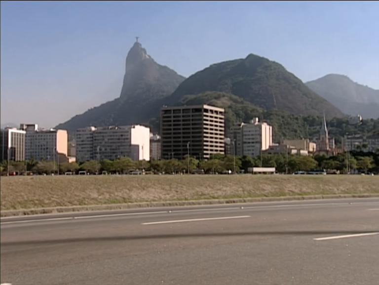 Recurring scenes around Lagoa Rodrigo de Freitas