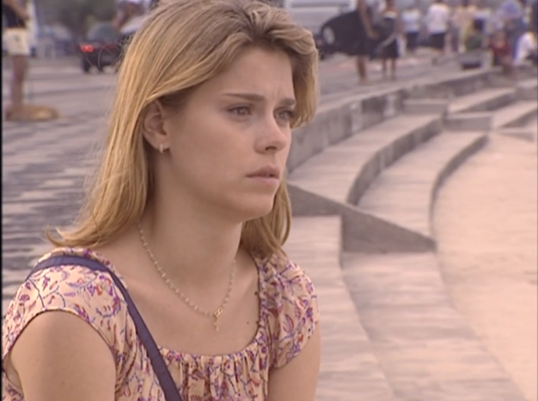 Helena goes to Leblon beach