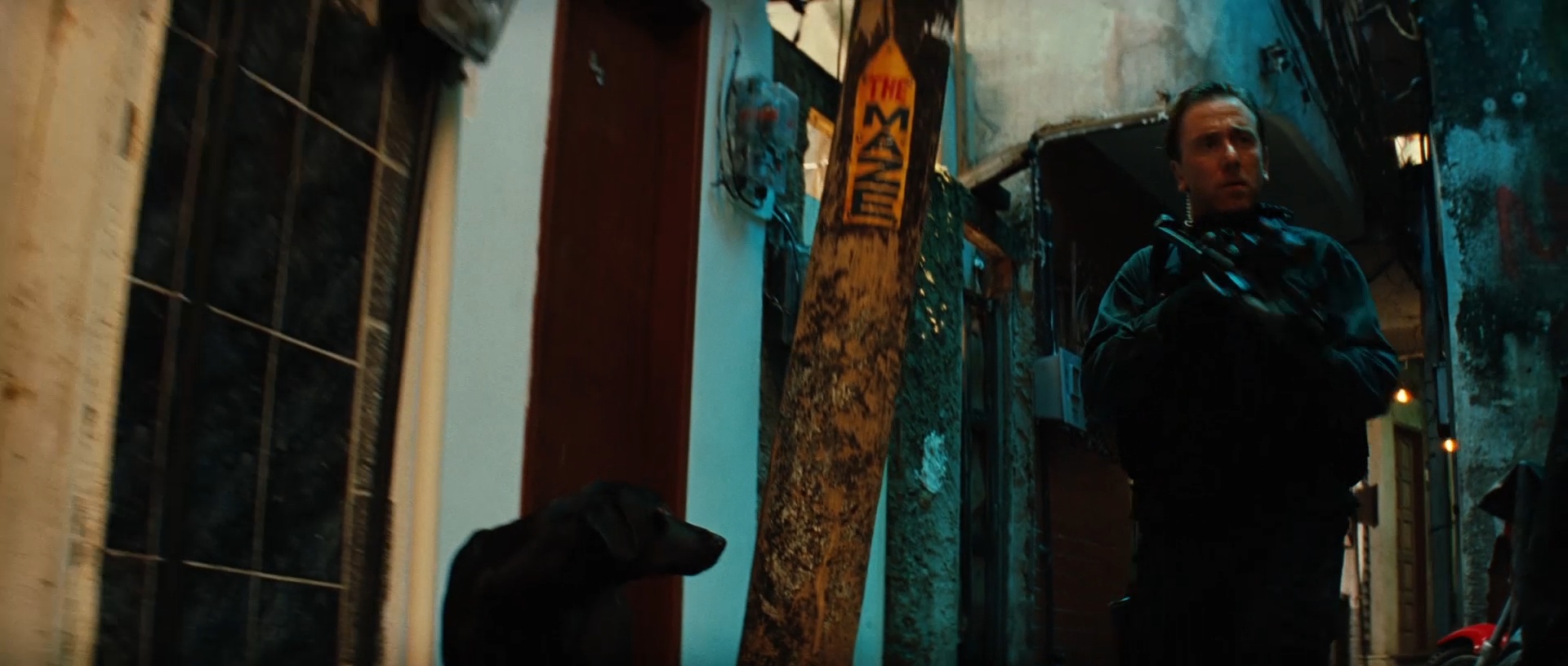 Emil Blonsky searches the narrow alleys of Tavares Bastos
