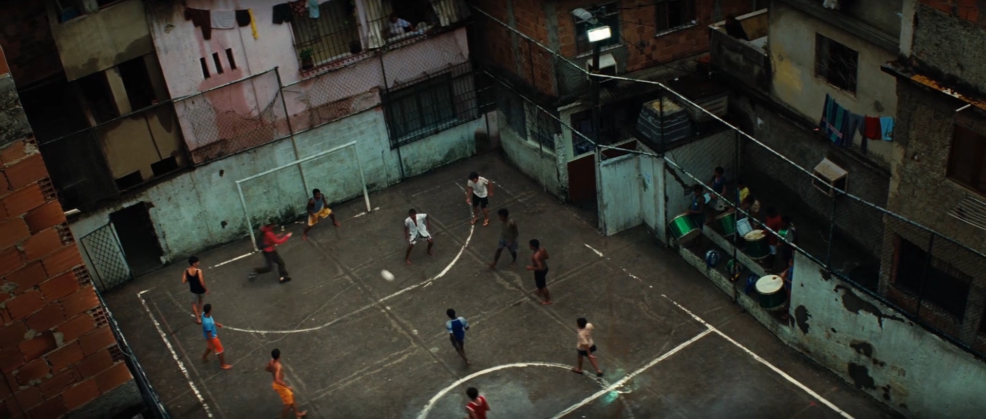 The football court in Tavares Bastos during the chase sequence