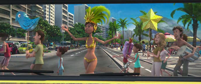 Carnival atmosphere on Avenida Atlântica
